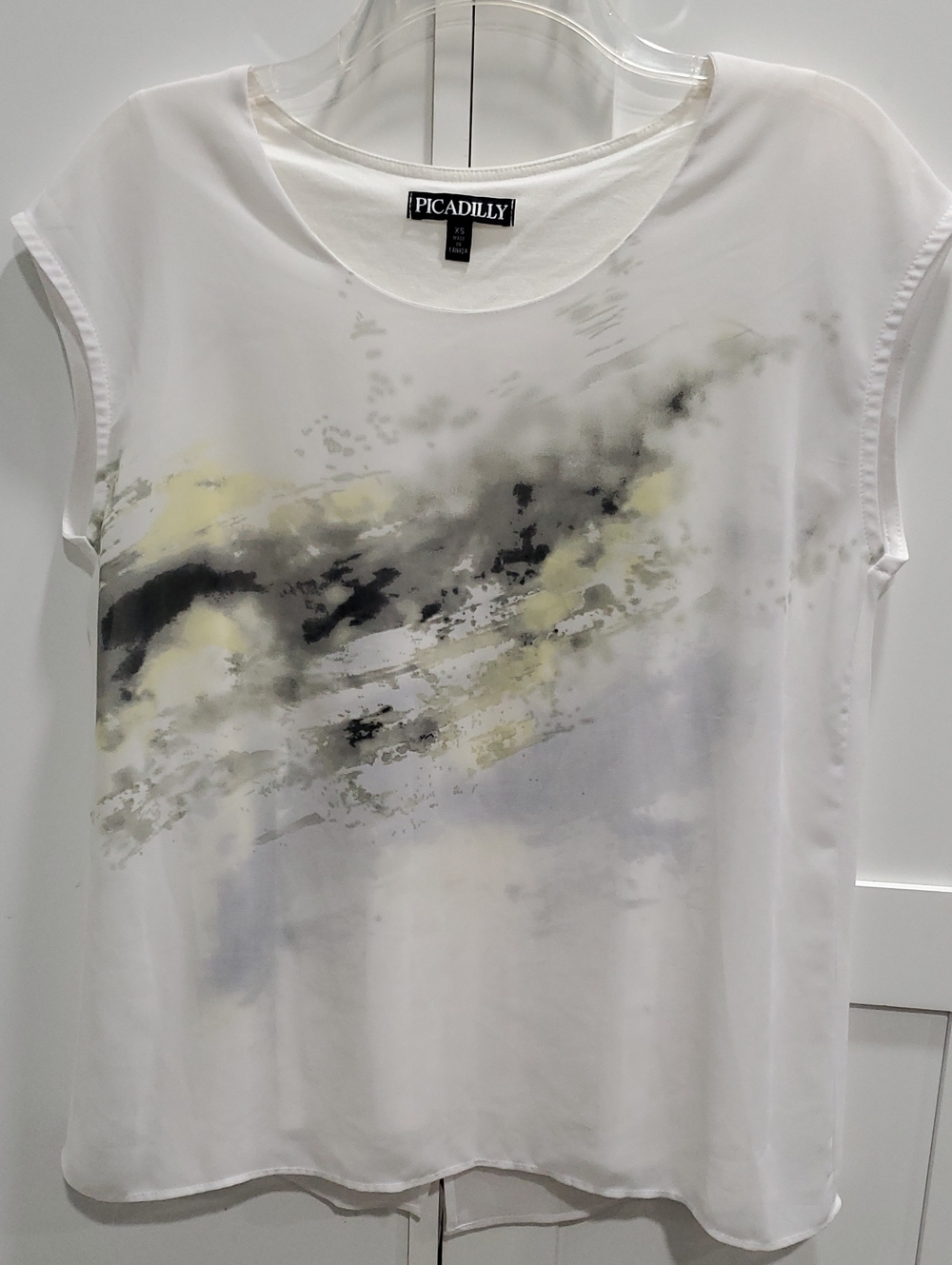 Picadilly Fashion White Top with Black, Gray and Pale Yellow Abstract Print
